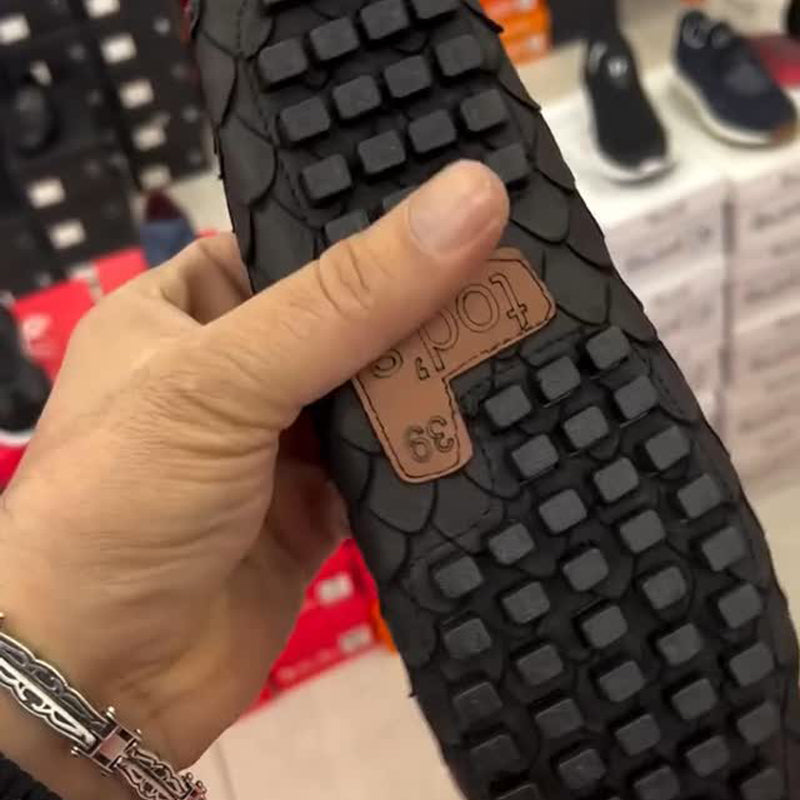 Men's Casual Shoes