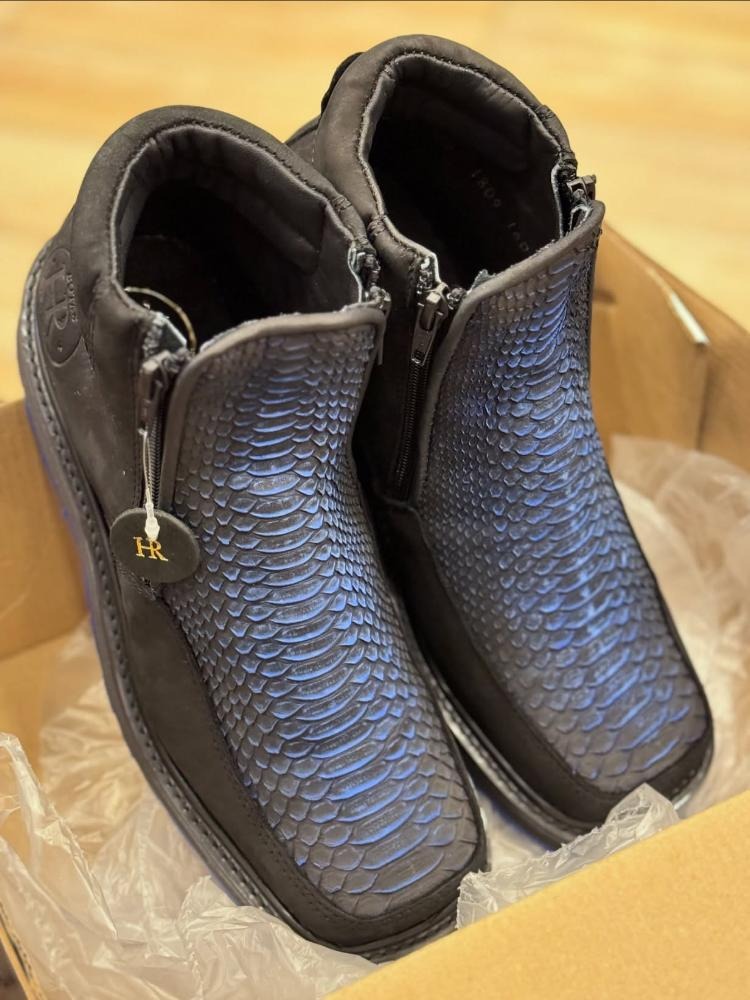 Blue Dragon Scale Boots