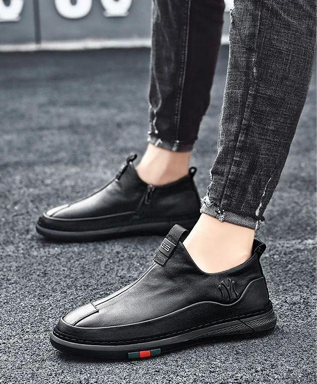 Men's Casual Leather Sneakers