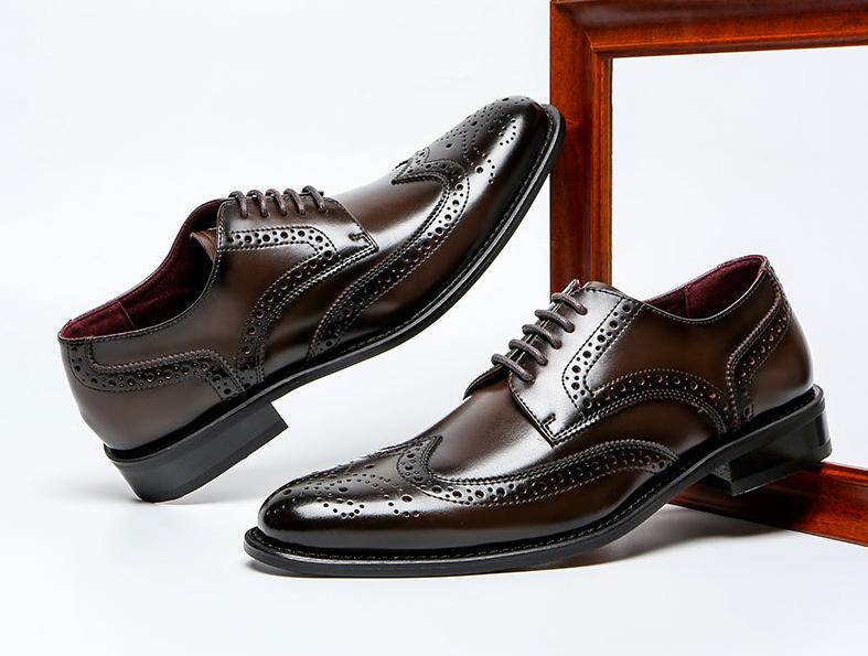 Men's Classic Wingtip Brogue Oxfords